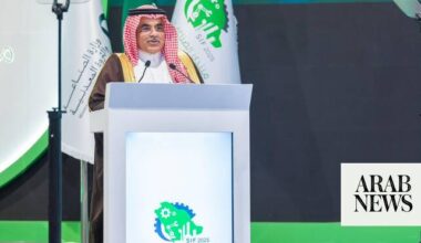 Saudi Arabia unveils 2nd phase of industrial incentives to attract high-value investment 