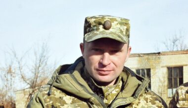 Ukraine’s New Generals Battle the Old System