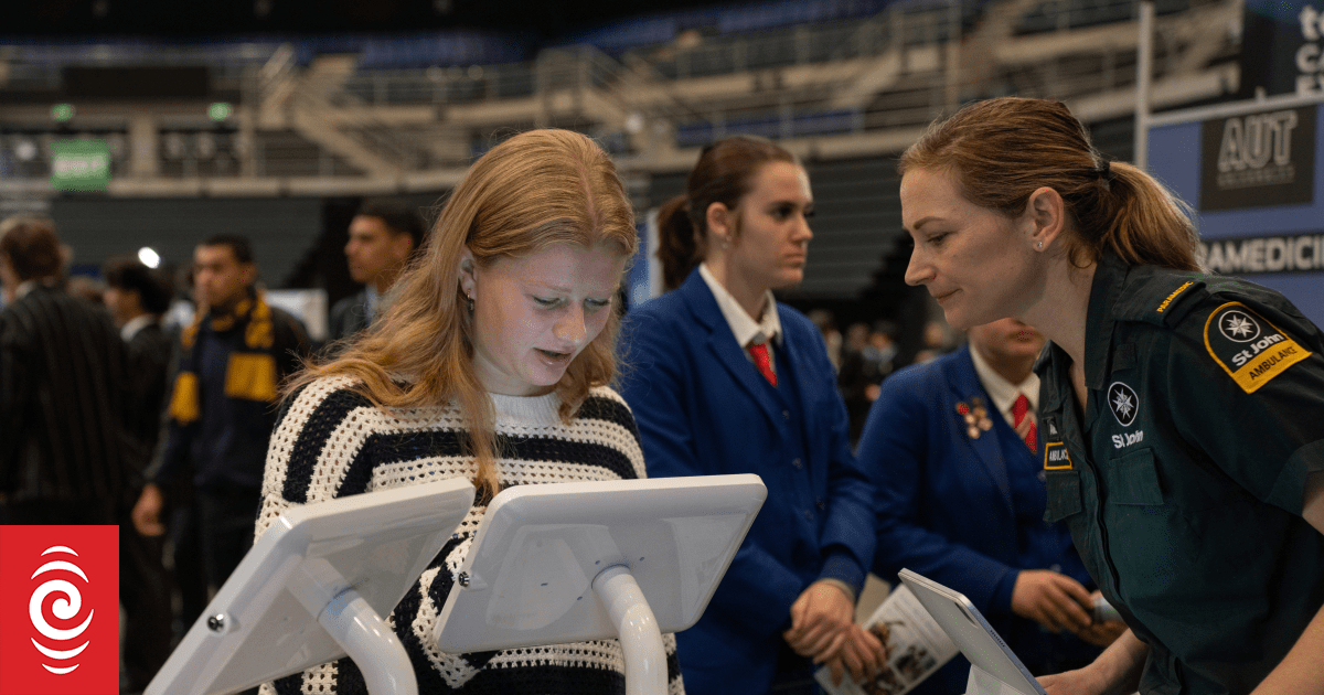Careers expo attracts thousands amid record unemployment