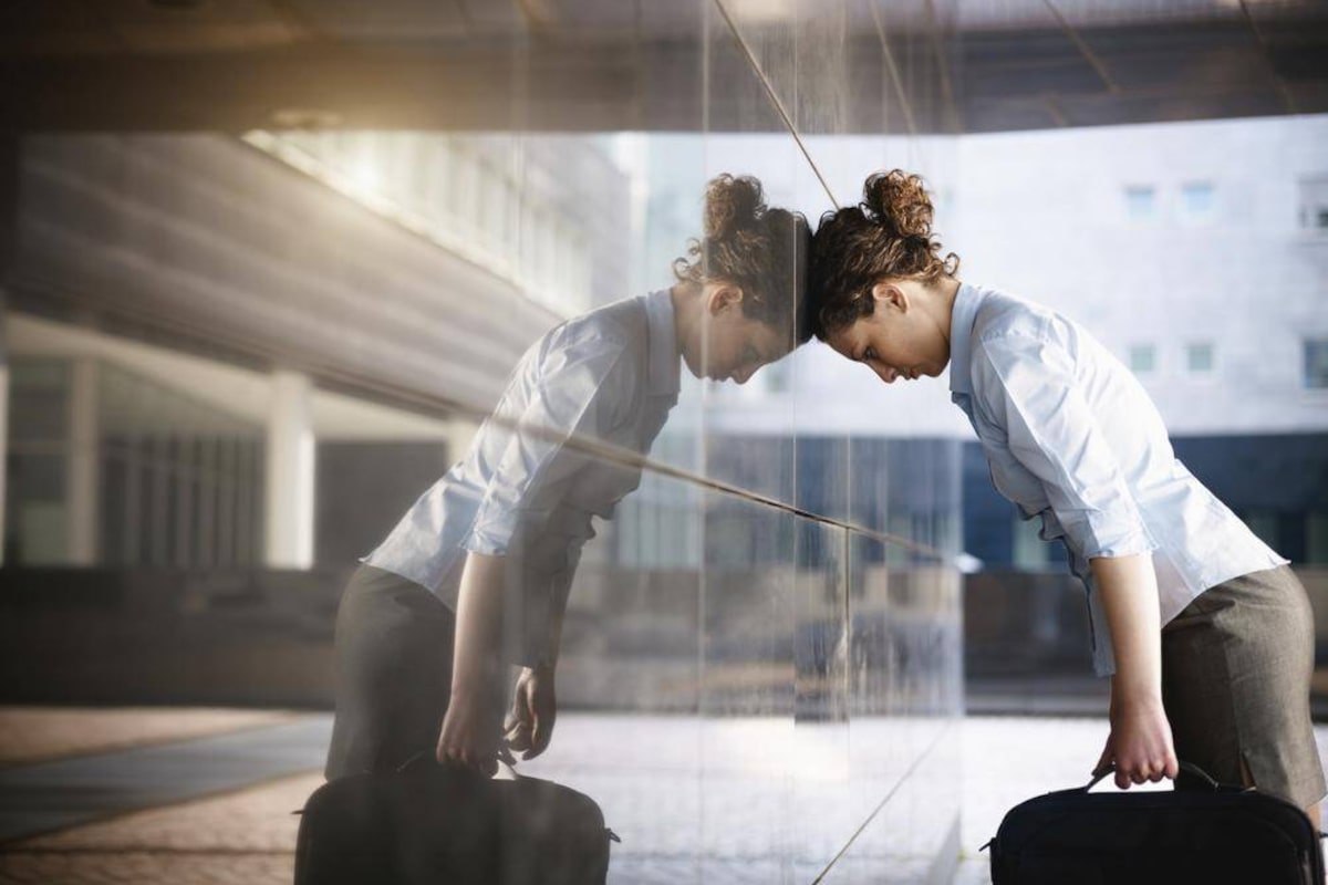 The never-ending 9 to 5: When work takes over our evenings, it’s a lose-lose