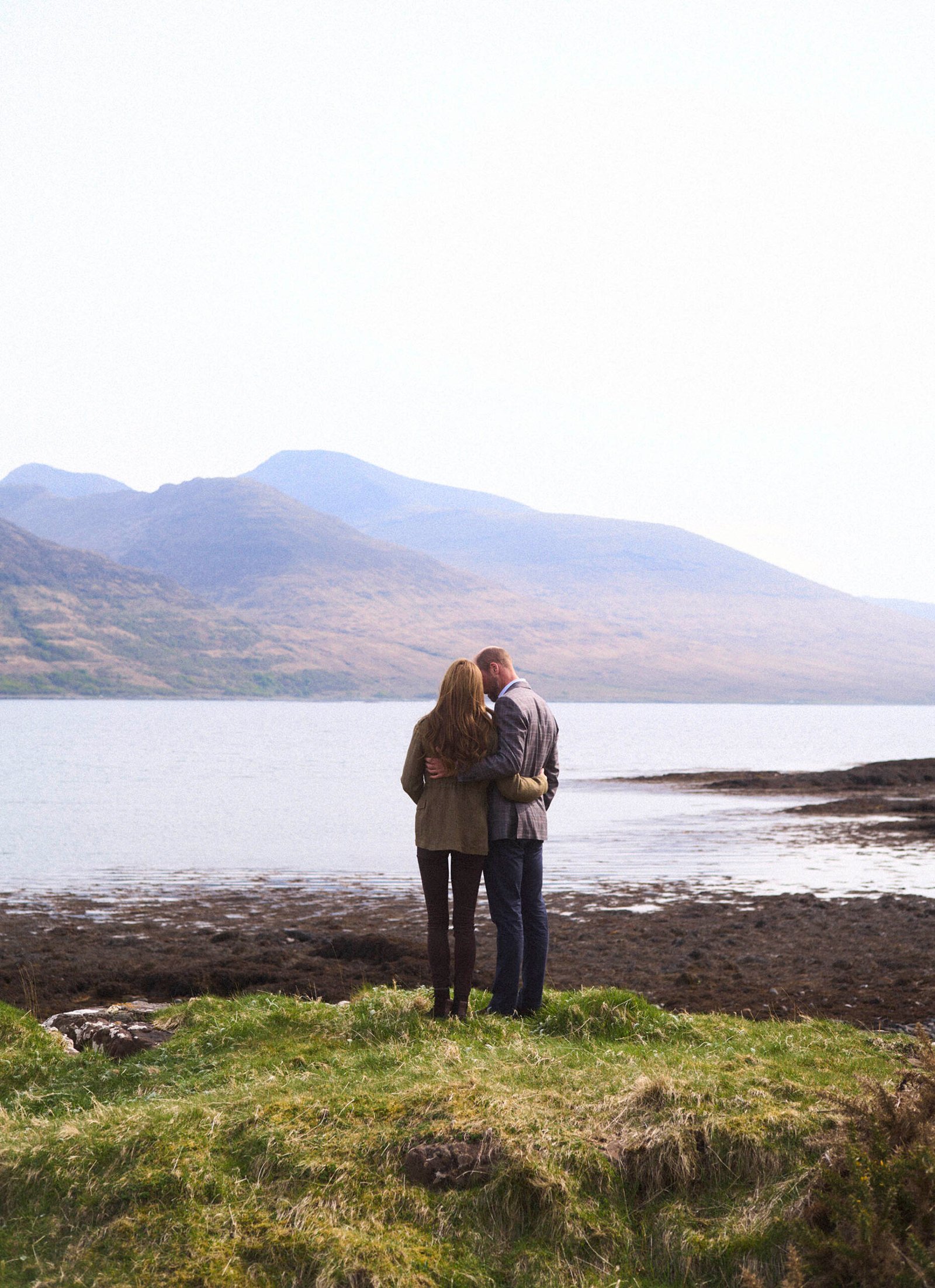 A new photograph of The Prince and Princess of Wales was released to mark their 14th wedding anniversary.