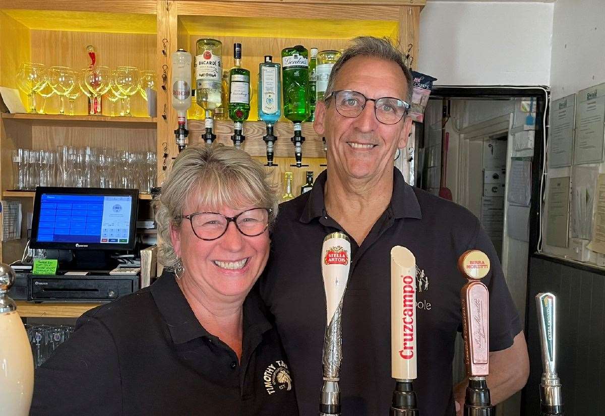 ‘Outpouring of love’ for popular Maypole Inn landlord Kevin Richards after he fights off rare cancer