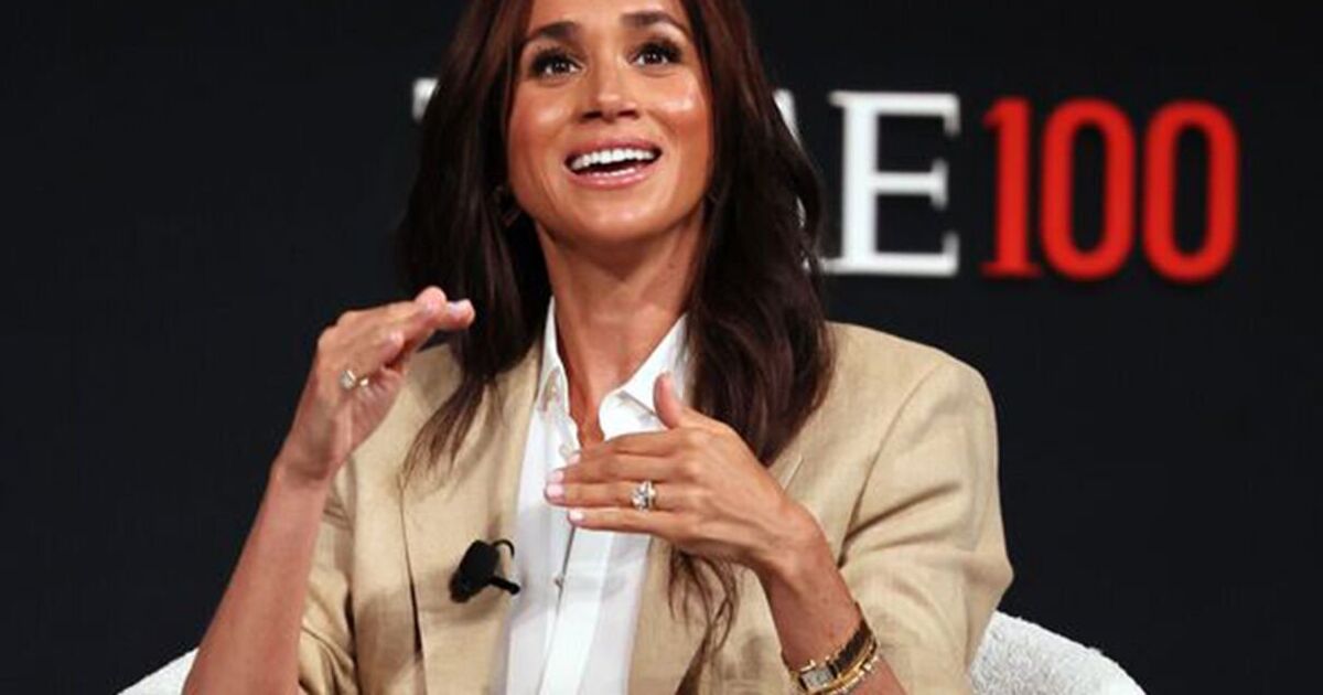 Royal Family LIVE: Expert left baffled by Meghan Markle's 'odd' move | Royal | News