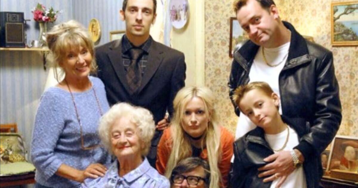 The Royle Family's Craig Cash has famous co-star son who appeared in the BBC sitcom | Celebrity News | Showbiz & TV