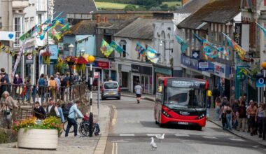 Crisis in Cornwall as locals have 'never seen it so empty' | UK | News