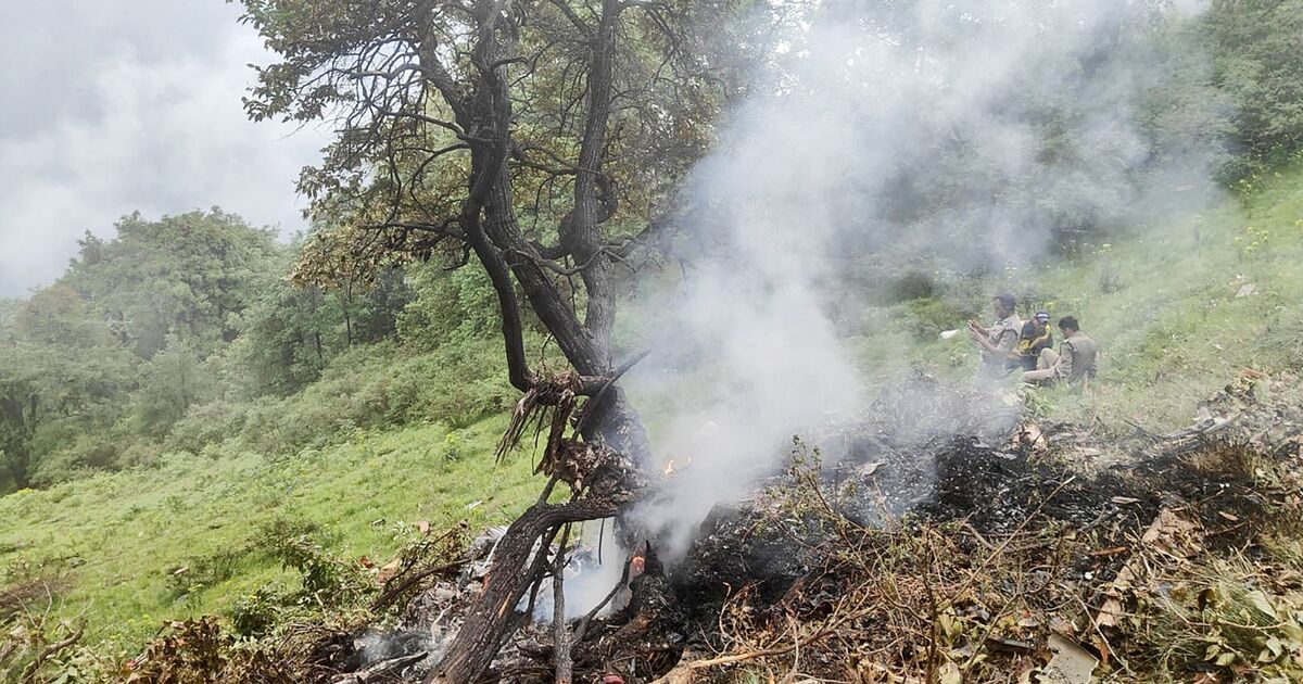 Horror as toddler among 7 killed in India helicopter crash | World | News