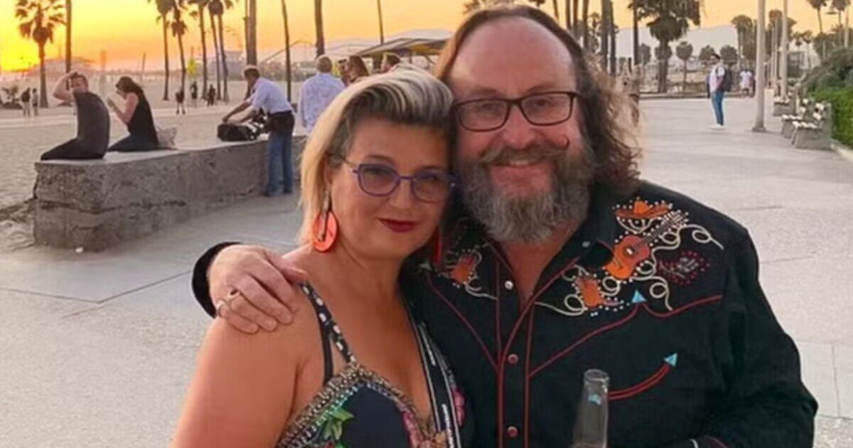 Hairy Bikers star Dave Myers’ wife lifts lid on star’s final months of cancer battle | Celebrity News | Showbiz & TV