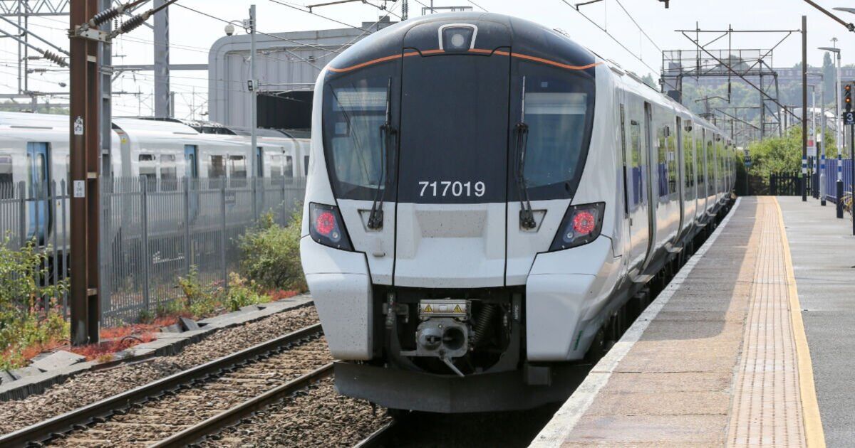 Thameslink LIVE: Tragedy as person hit by train with services cancelled | UK | News