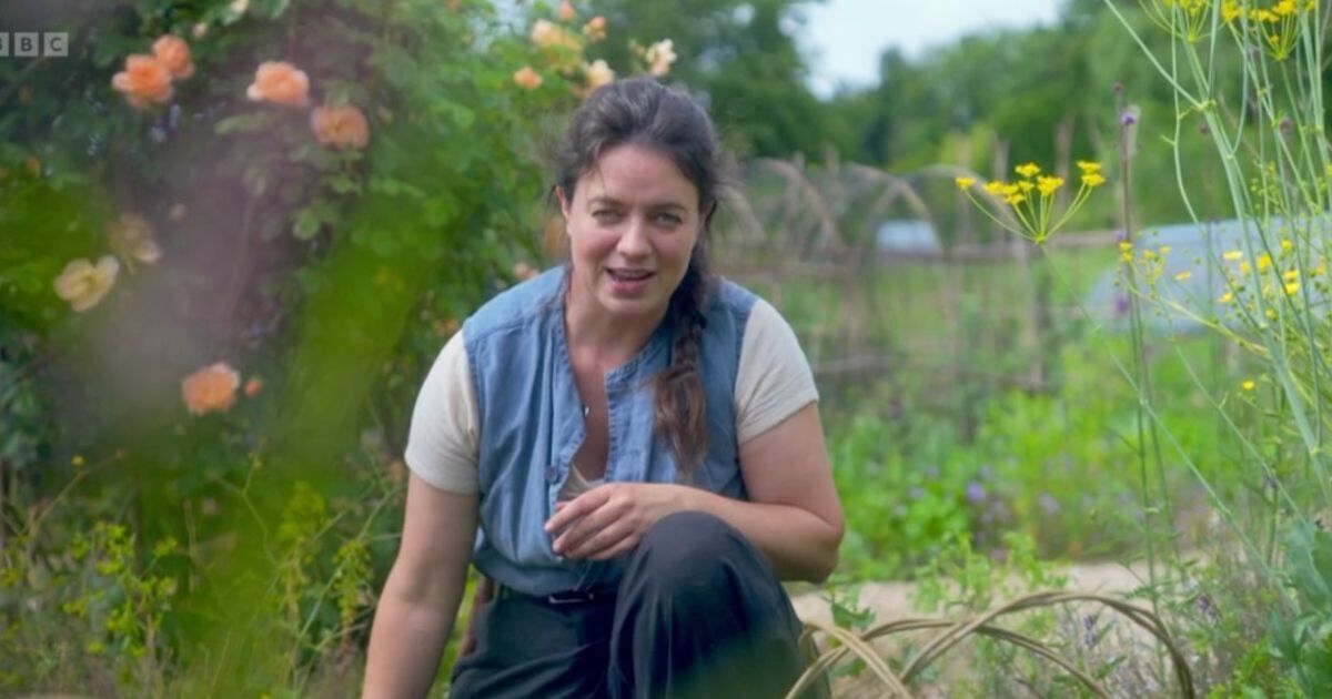 BBC Gardeners' World viewers fume as they make same complaint minutes into show | TV & Radio | Showbiz & TV