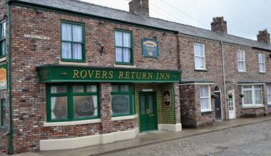 Coronation Street star died penniless on benefits after 23 years on ITV soap | Celebrity News | Showbiz & TV