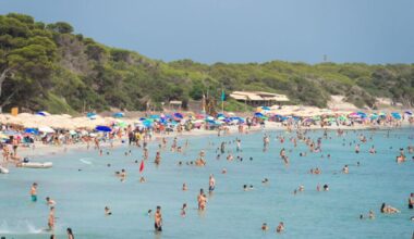 Horror in Majorca as bodies with hands and feet shackled found floatin | World | News