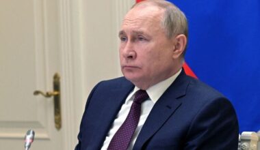 Russian economy meltdown as companies can't find workers and system 'overheats' | World | News