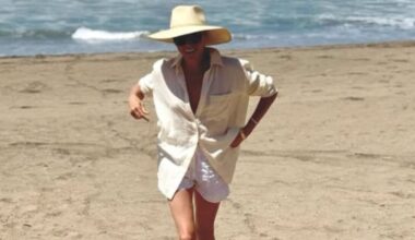 Meghan Markle soaks up the sun on beach in new Instagram post | Royal | News