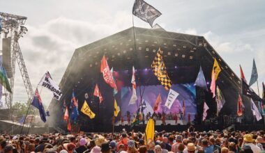Glastonbury Festival organisers issue important weather message to fans | TV & Radio | Showbiz & TV