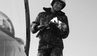 Ukrainian fighter pilot ‘died like a hero’ fighting off Russian attack | World | News