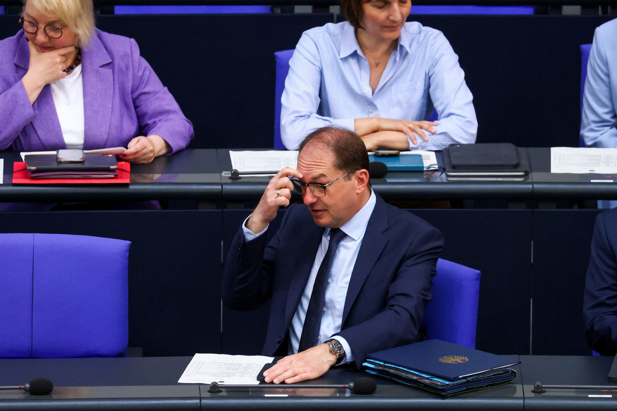 Germany proposes ban of refugee family reunification, sparking outcry - World