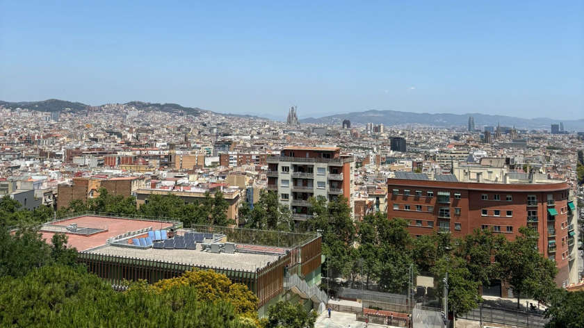 Leeds Bradford Airport launches easyJet flight to Barcelona