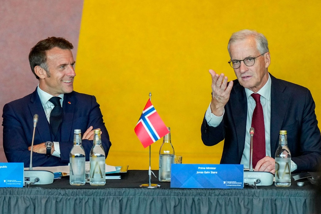 France, Norway pledge closer defense cooperation during Macron's visit