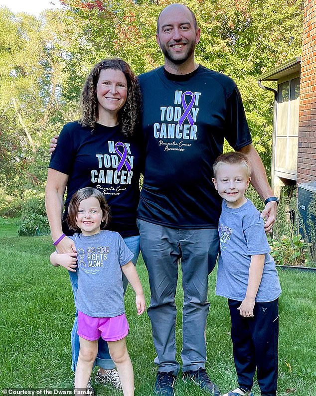Ryan Dwars of Iowa (pictured here with his wife and two children) was diagnosed with pancreatic cancer in 2021 after suffering pain down his left side that radiated to his chest