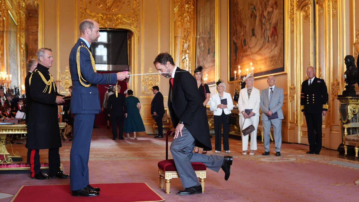 Gareth Southgate receives knighthood from Prince William in ceremony at Windsor Castle