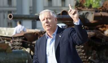 US Senator Graham's Russia sanctions bill to pass in ''weakened'' form