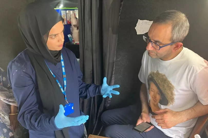 Local Democracy Reporter Gurdip Thandi undergoing an NHS health check.