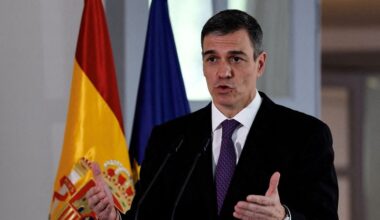 Spain's Sanchez seeks support from regions to triple housing budget