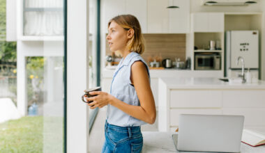 Want To Slow Cellular Aging? Study Shows This Vitamin Can Help - MindBodyGreen