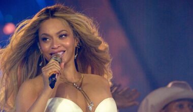 Beyoncé hints at going on tour again after final London concert