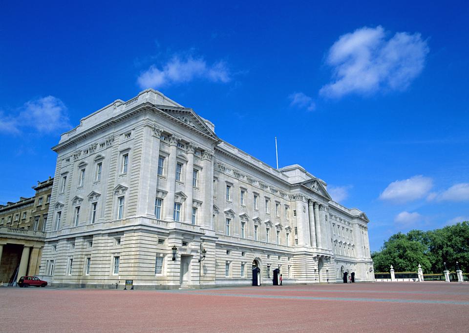 Buckingham Palace exterior on a sunny day