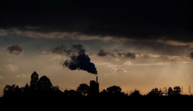 Analysis-Britain facing race to avoid $1 billion in EU carbon tax costs