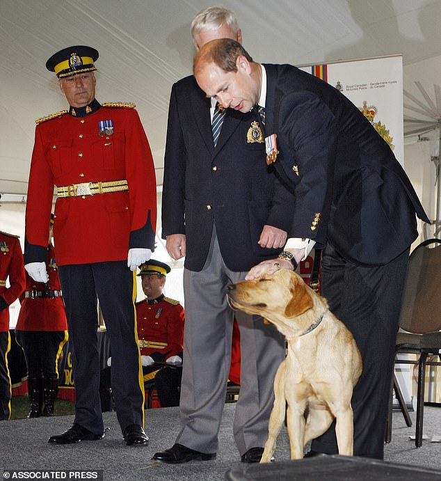 In June 2009 Edward gifted a 16-month-old yellow Labrador called Suzanna to the Royal Canadian Mounted Police during a ceremony in Alberta