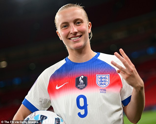 Aggie Beever-Jones announced herself in her third England start, scoring a first-half hat-trick