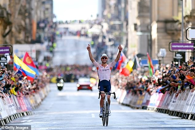 Mathieu Van Der Poel of the Netherlands won gold at the Cycling World Championships in 2023