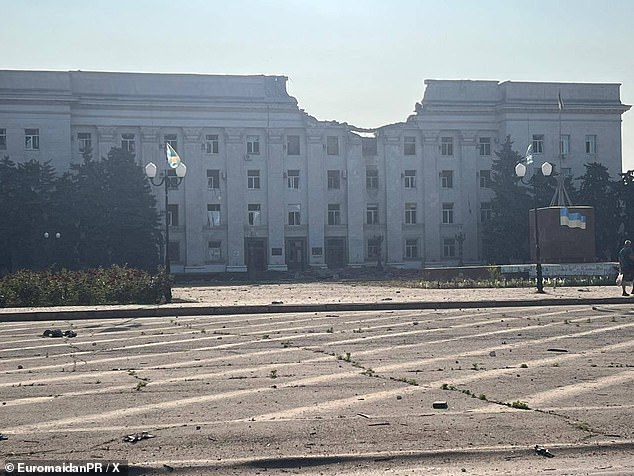 Damage to Kherson Regional State Administration building after reports say it was hit by a Russian gliding aerial bomb overnight