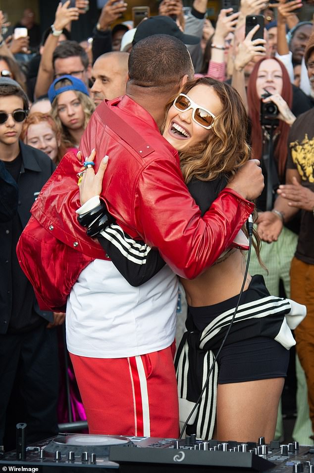 The singer, 34, and the actress, 56, sent fans into a frenzy as they took part in a Tiktok LIVE with DJ AG at the north London station