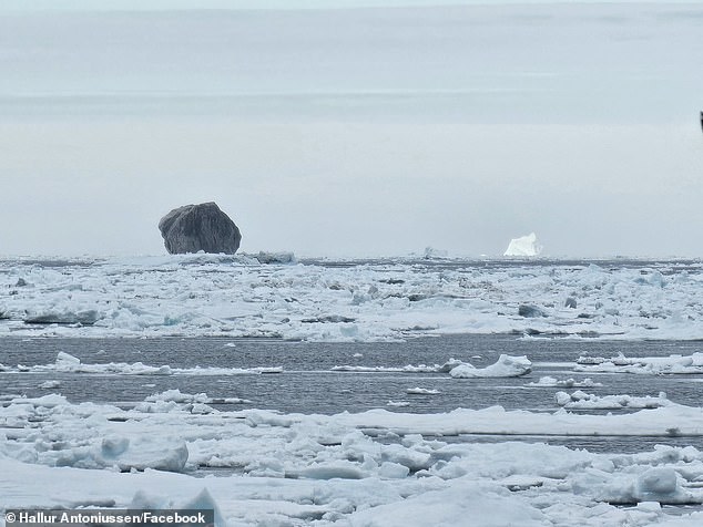 While its size was impressive there was one other thing that particularly made this iceberg stand out – the fact that it was completely black
