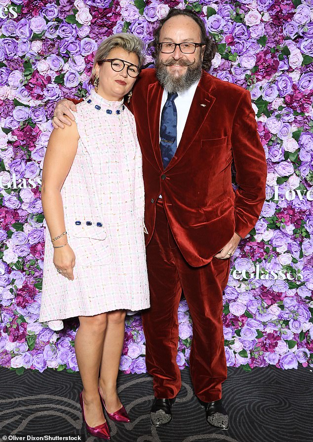 Lili and Dave Myers at an award show in 2018