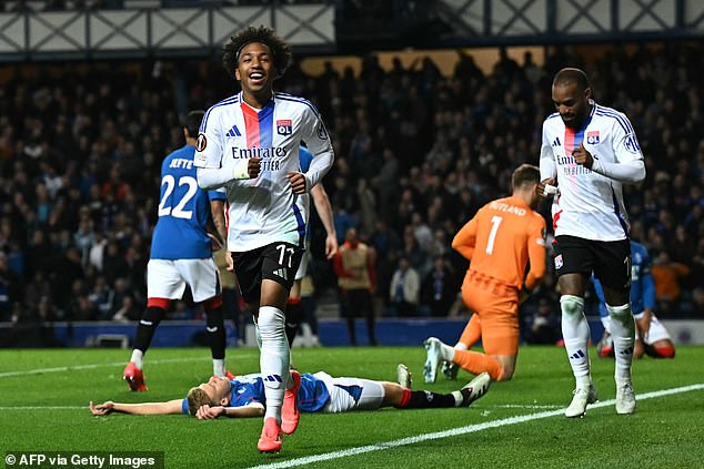 Chelsea have approached Lyon to discuss a move for 20-year-old winger Malick Fofana