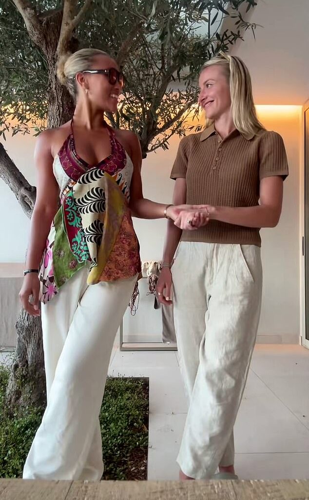 Leah Williamson (right) jetted off to Majorca this summer with close friend, and former Miss USA, Elle Smith (left)