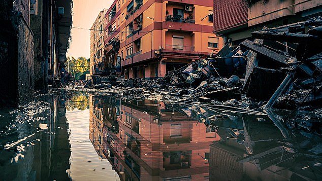 In between the astonishing footage, Why Cities Flood wasn't short on analysis. The mobile phone alerts were late, it appears, because sensors were giving misleading data