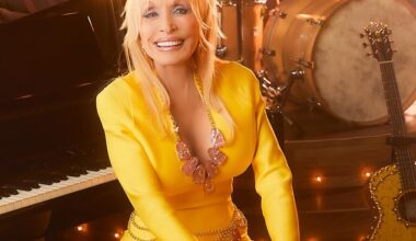 Dolly Parton announced Monday that she's headed for the Las Vegas Strip this December for a limited six-show run at the Colosseum at Caesars Palace (pictured June 11)