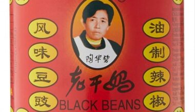 A popular Chinese chilli sauce has been urgently recalled after it was found to contain undeclared peanuts—posing a potentially fatal risk to allergy sufferers