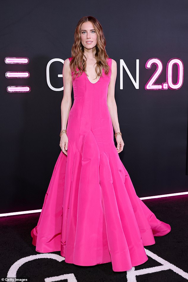 Williams returns as Gemma, who, since the first film, has become an author and advocate against artificial intelligence