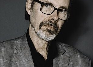 Mystery and crime writer, Jeffery Deaver