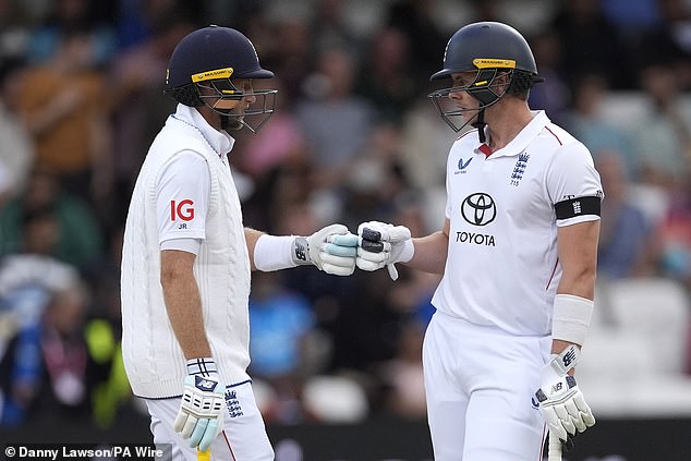 Smith was pleased with how England didn't give India a chance in the first Test