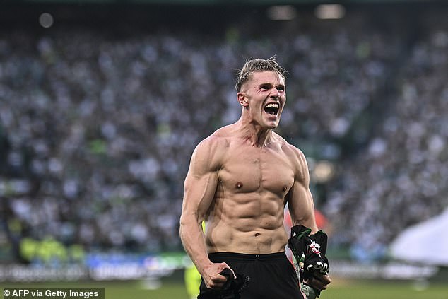 Reports have indicated that Gyokeres will refuse to return to Sporting for pre-season training