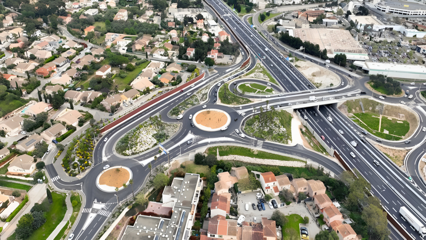 VINCI Autoroutes completes $341.8m expansion of A57 motorway in France