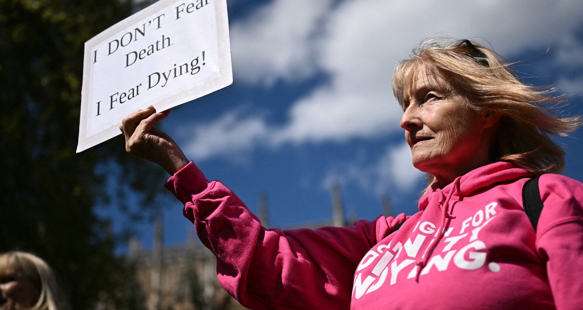 UK Parliament approves assisted dying bill: How would it work? | Explainer News