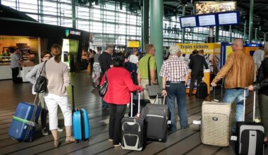 EU Wants to Ban Luggage Fees for Carry-Ons